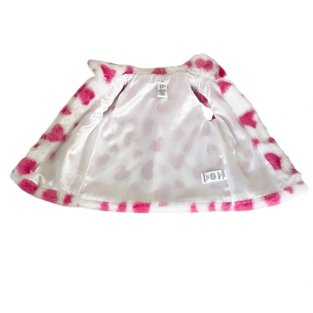 Max Studio Kids Hot Pink and White Faux Fur Heart Pattern Open Vest Girl’s 4 XS